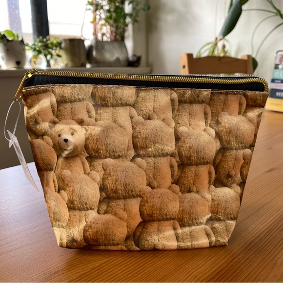 ‼️RARE: Ted Merchandise - Picture 13 of 15